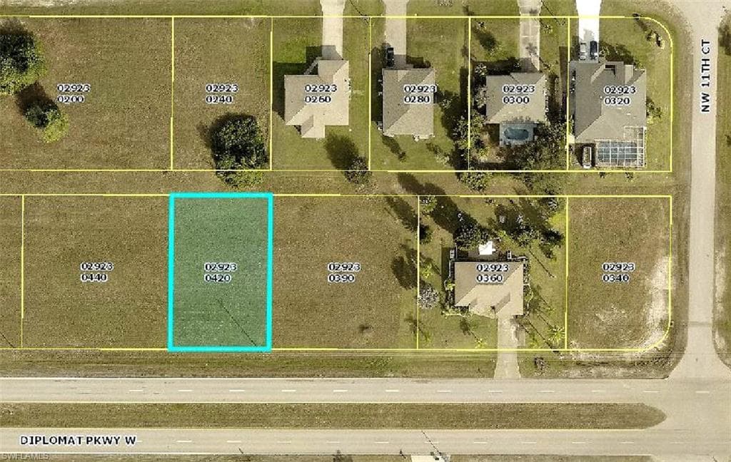 1207 Diplomat PKY W CAPE CORAL, FL 33993