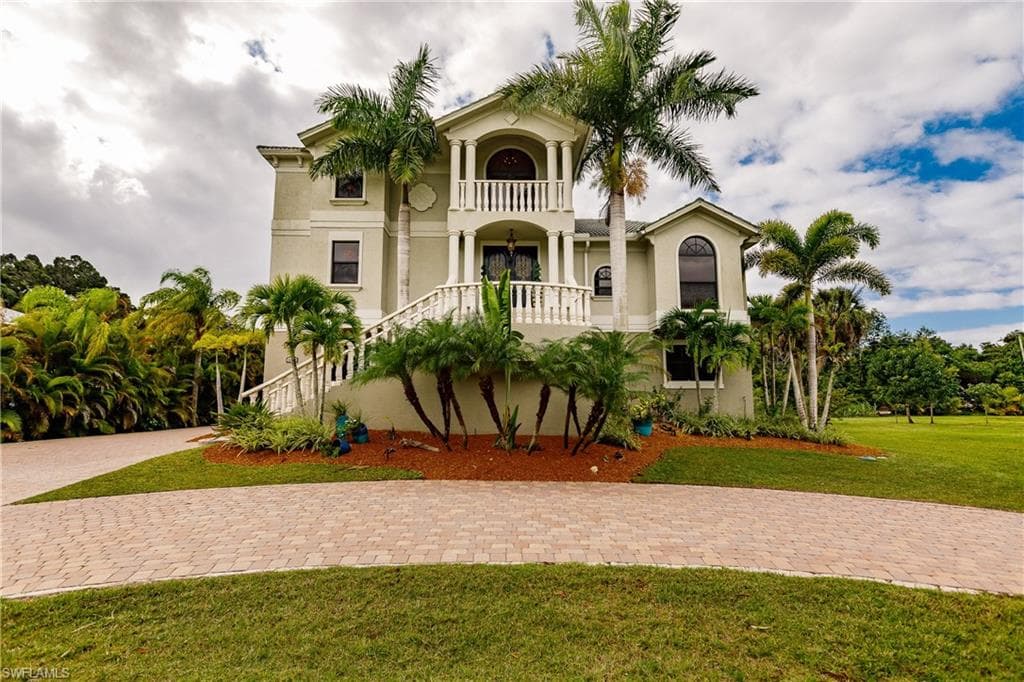 16770 Jacaranda DR FORT MYERS, FL 33908