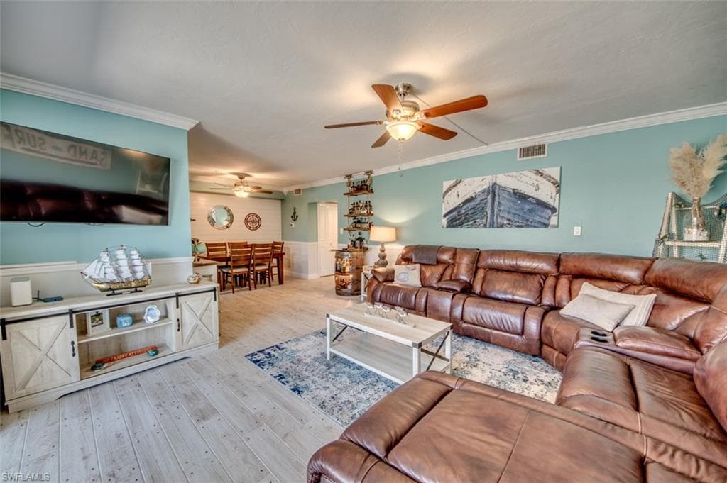 4912 Vincennes ST 102 CAPE CORAL, FL 33904