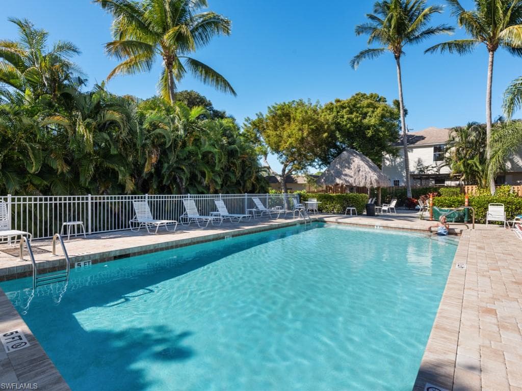 462 Tallwood ST 101 MARCO ISLAND, FL 34145