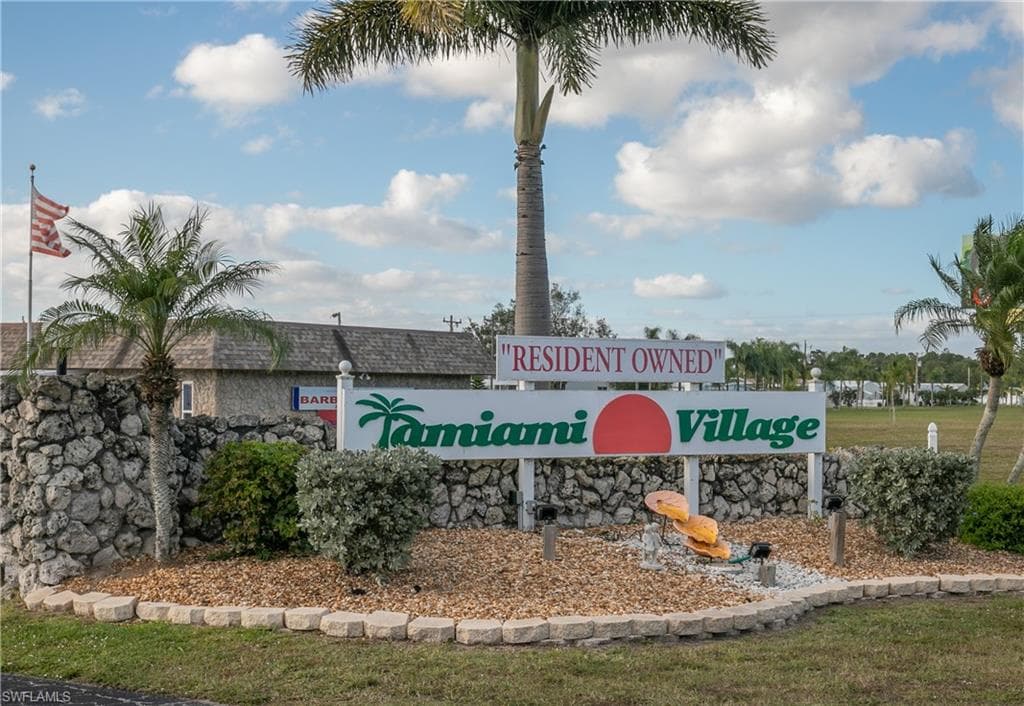 3504 CELESTIAL WAY NORTH FORT MYERS, FL 33903