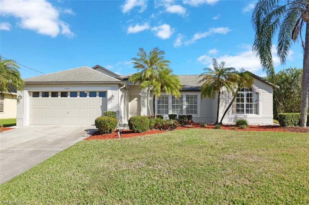 4925 SW 17th PL CAPE CORAL, FL 33914