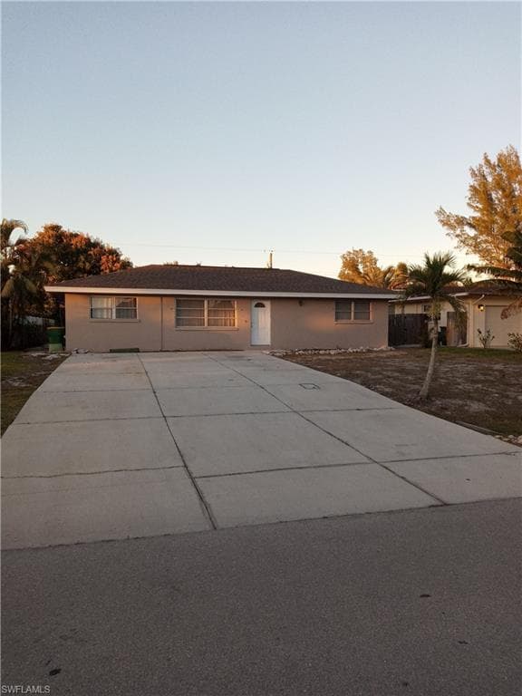1205 Hilltop DR NAPLES, FL 34103