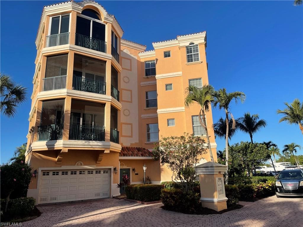 14352 Harbour Landings DR 8B FORT MYERS, FL 33908