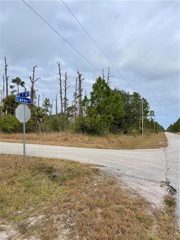 3607 7th ST LEHIGH ACRES, FL 33972