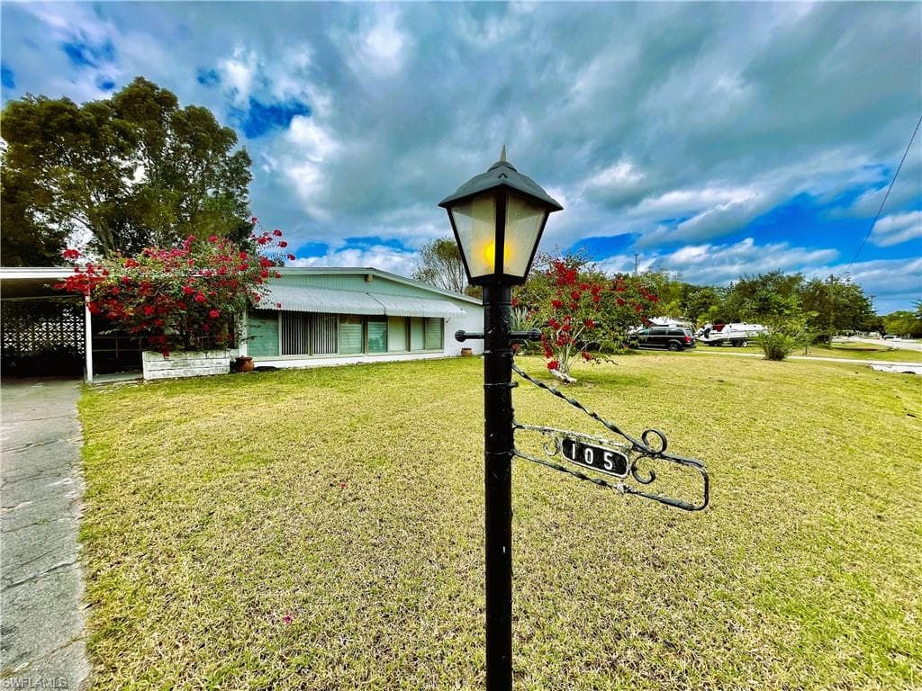 105 Oregon RD N LEHIGH ACRES, FL 33936