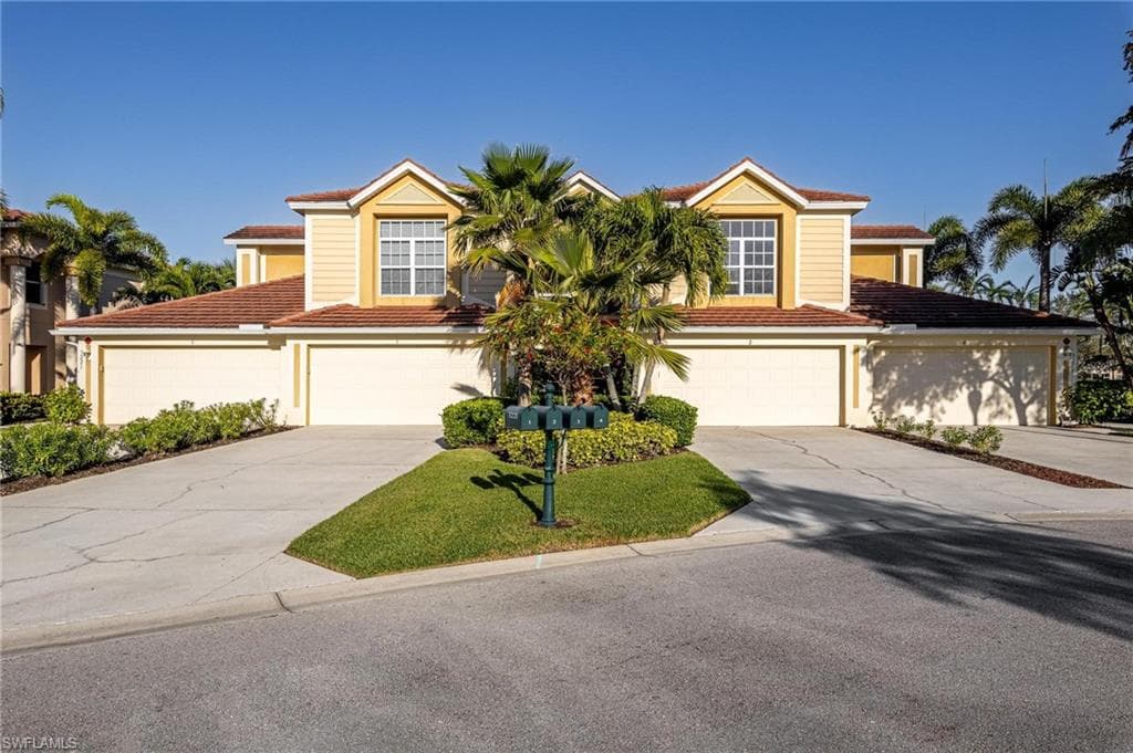 3221 Sea Haven CT 2604 NORTH FORT MYERS, FL 33903