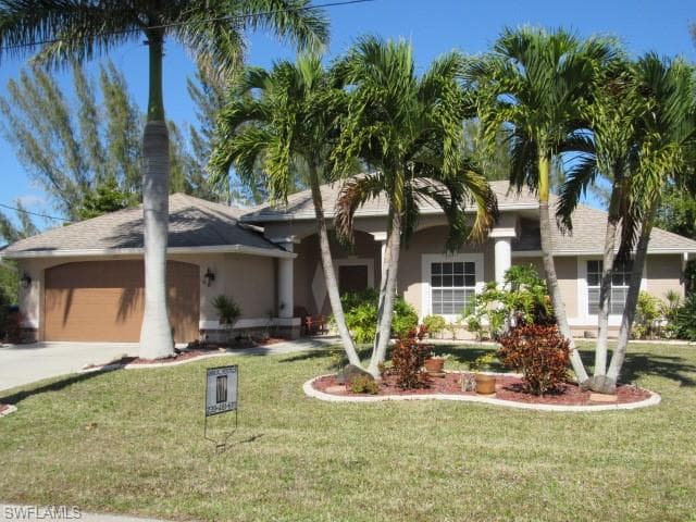 151 SE 21st LN CAPE CORAL, FL 33990