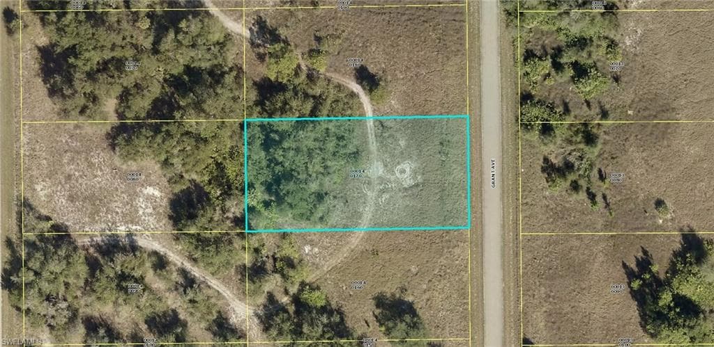 1709 Grant AVE LEHIGH ACRES, FL 33972