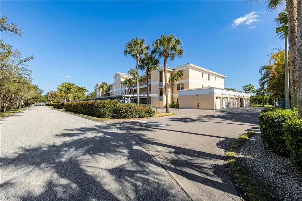 14401 Patty Berg DR 105 FORT MYERS, FL 33919