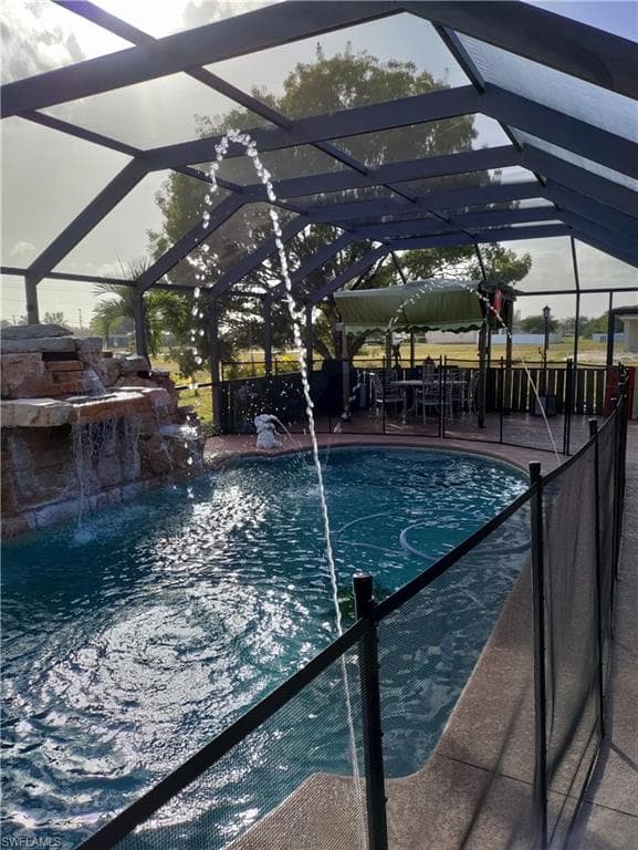 1822 NW Embers TER CAPE CORAL, FL 33993