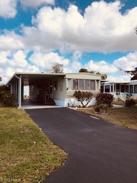 655 Cape Kennedy RD NAPLES, FL 34104
