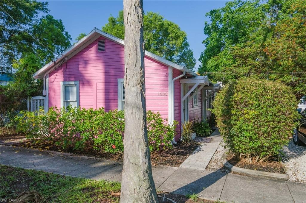 1606 Hough ST 3 FORT MYERS, FL 33901