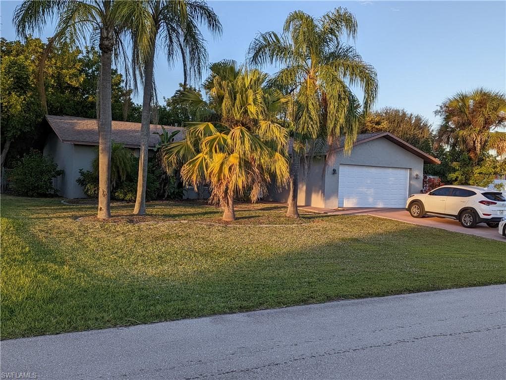 2213 SE 5th ST CAPE CORAL, FL 33990