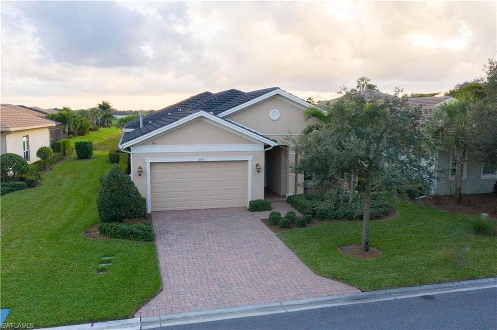 13704 Woodhaven CIR FORT MYERS, FL 33905
