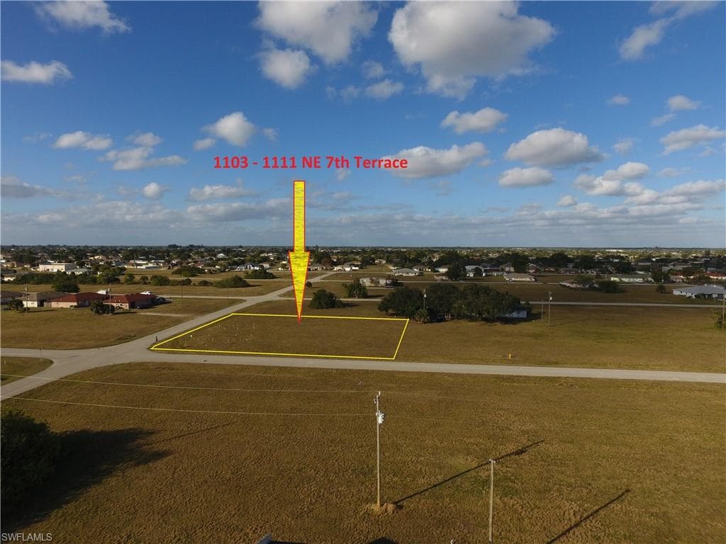 1103 - 1111 NE 7th TER CAPE CORAL, FL 33909