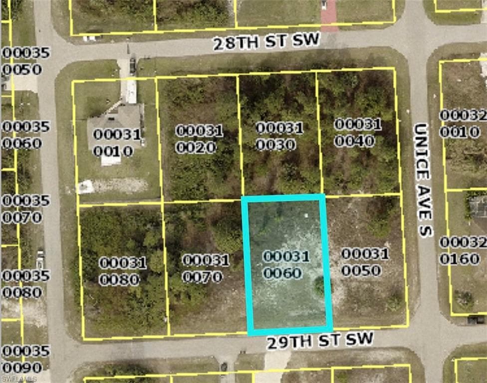 3602 29th ST SW LEHIGH ACRES, FL 33976