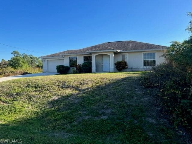 1104 Bermar ST FORT MYERS, FL 33913