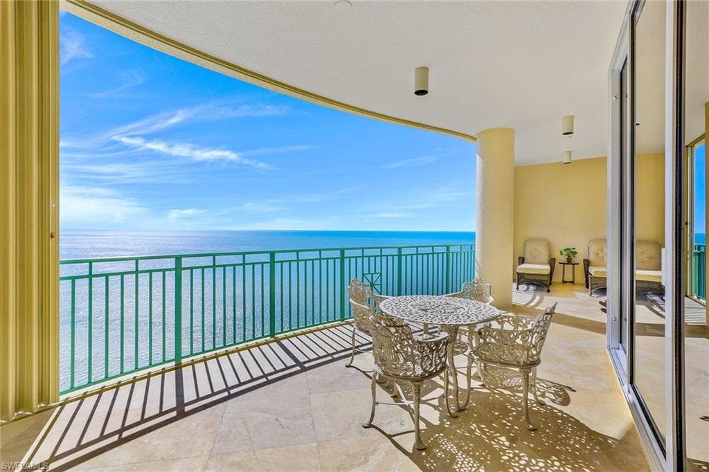 970 Cape Marco DR PH - 2302 MARCO ISLAND, FL 34145