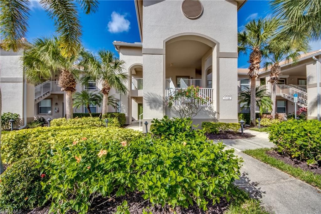 20040 Barletta LN 323 ESTERO, FL 33928