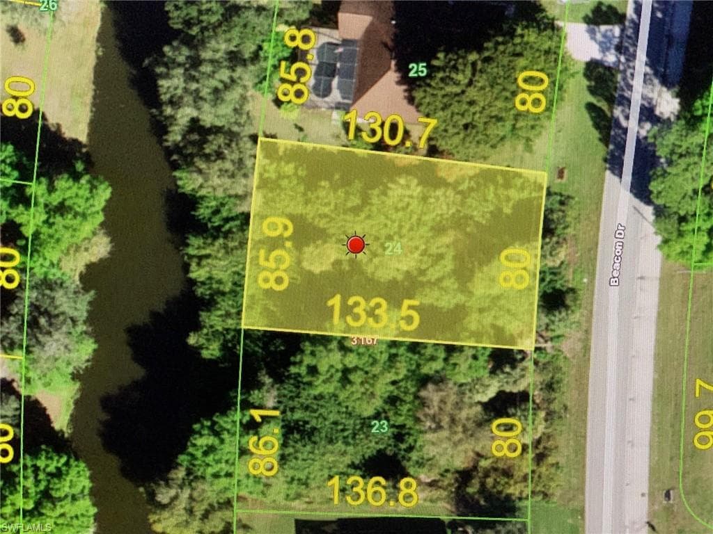 1071 Beacon DR PORT CHARLOTTE, FL 33952
