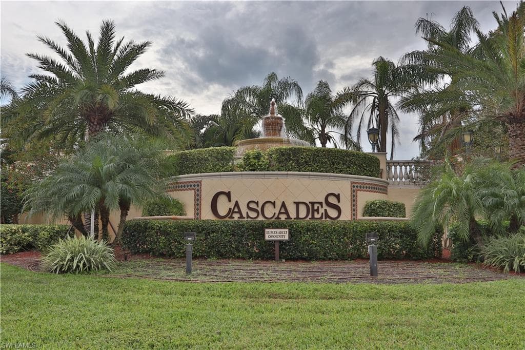 9392 Springview LOOP ESTERO, FL 33928