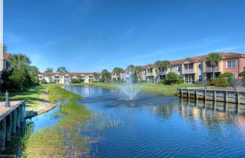 10025 Villagio Gardens LN 105 ESTERO, FL 33928
