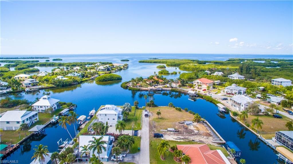 24192 Captain Kidd BLVD PUNTA GORDA, FL 33955