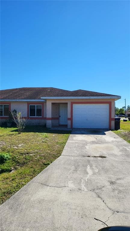 2443 Paul AVE S LEHIGH ACRES, FL 33973