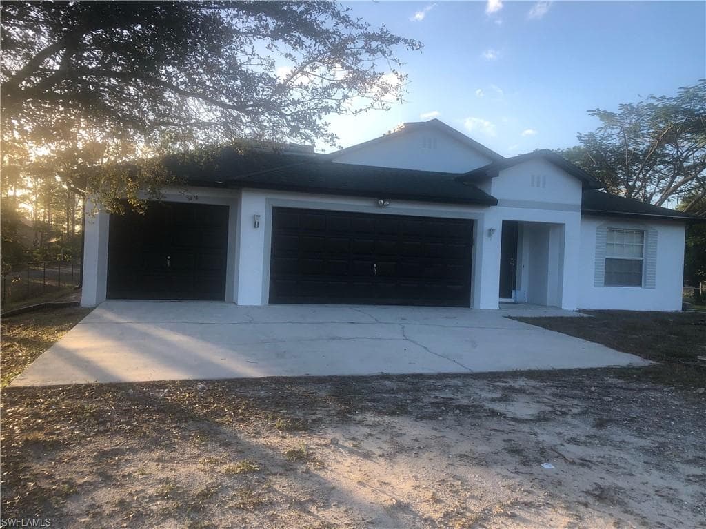 4839 18th ST NE NAPLES, FL 34120