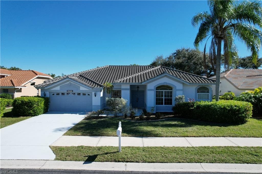 12751 Chartwell DR FORT MYERS, FL 33912