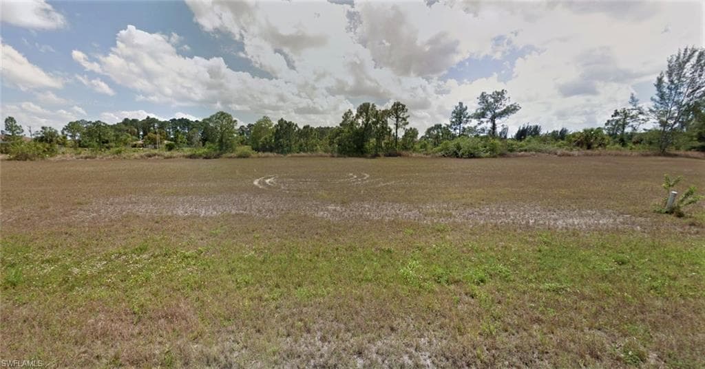 1006 NE 34th LN CAPE CORAL, FL 33909