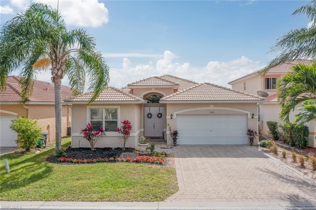 9320 Scarlette Oak AVE FORT MYERS, FL 33967
