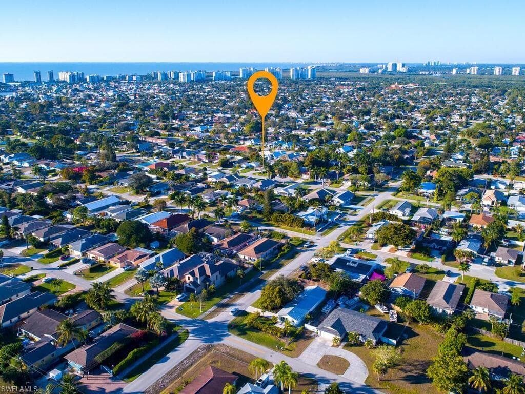 675 100th AVE N NAPLES, FL 34108