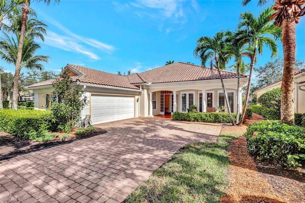 4768 Martinique WAY NAPLES, FL 34119