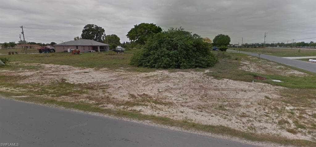 511 NE Juanita PL CAPE CORAL, FL 33909
