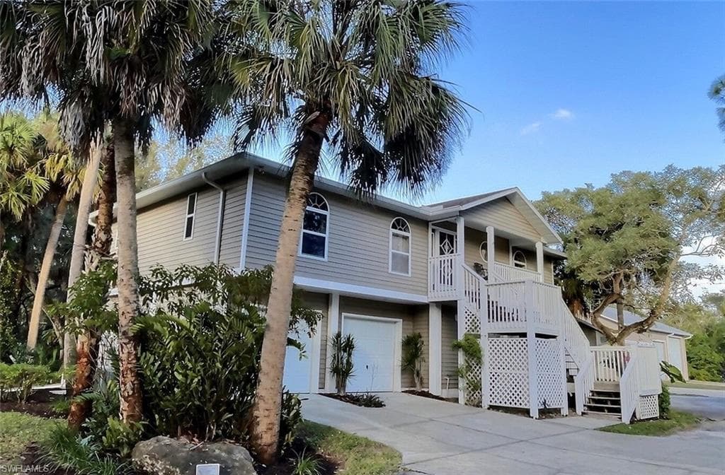 4951 Higginbotham RD FORT MYERS, FL 33905