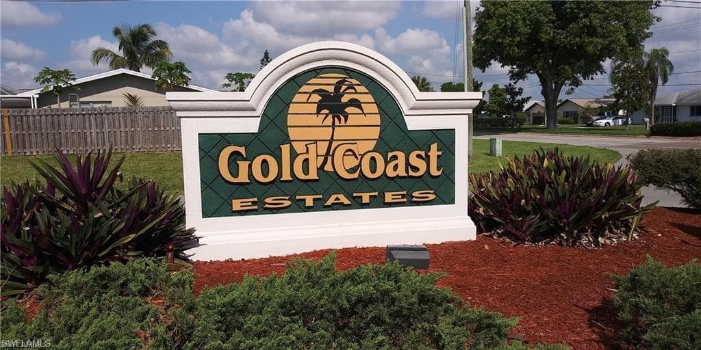 2235 SE 27th TER CAPE CORAL, FL 33904