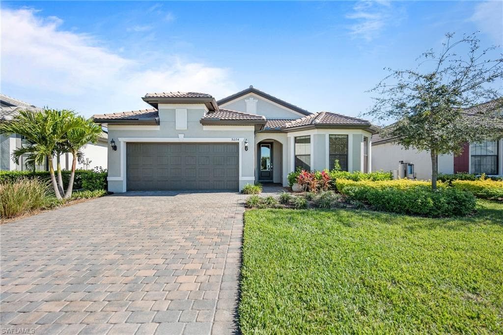 9274 Bexley DR FORT MYERS, FL 33967