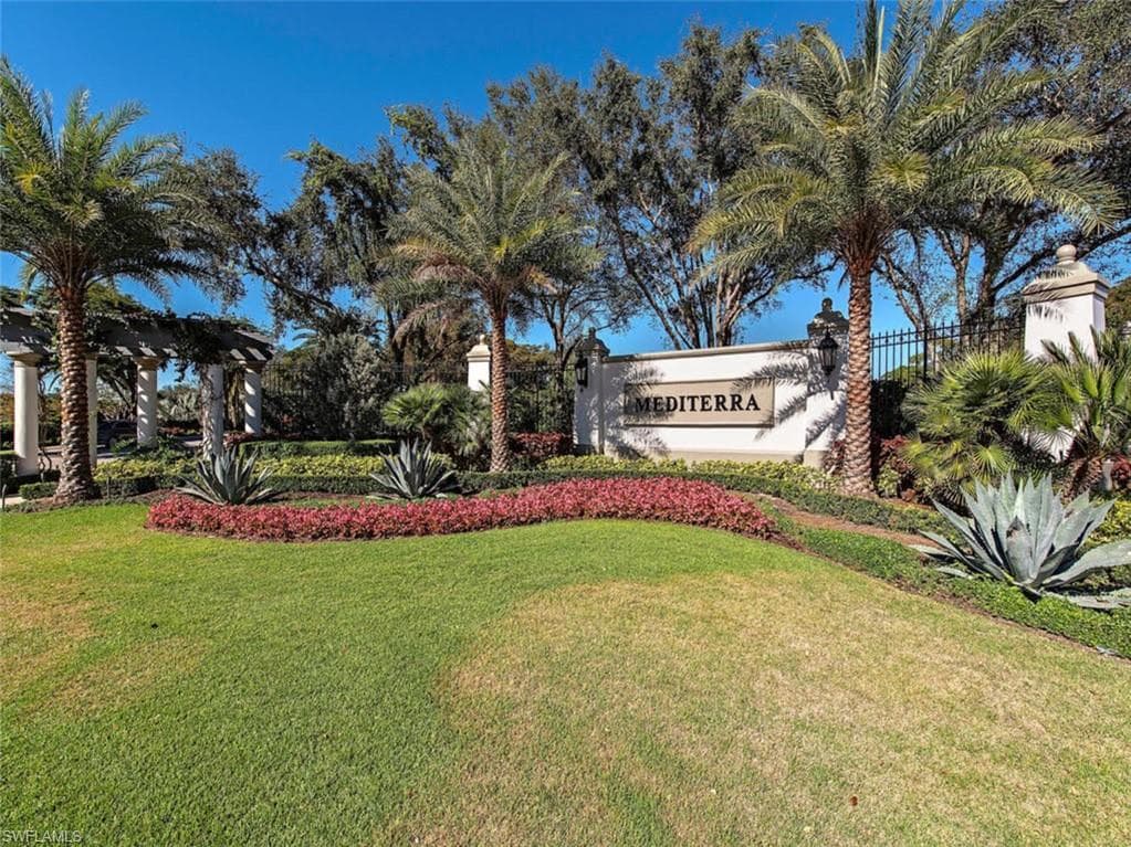 15201 Medici WAY NAPLES, FL 34110