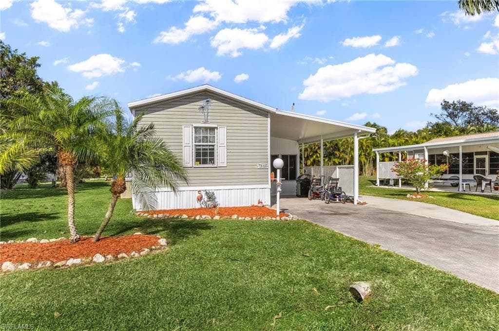 7696 Farrell RD BOKEELIA, FL 33922