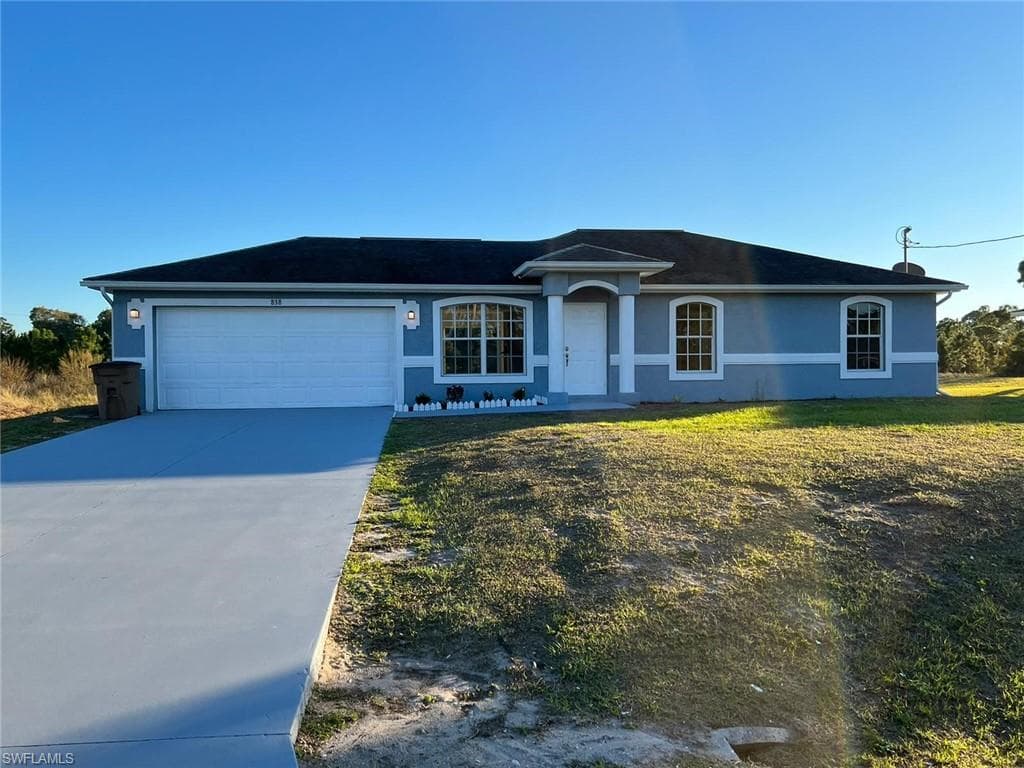 838 Foxtail ST LEHIGH ACRES, FL 33974