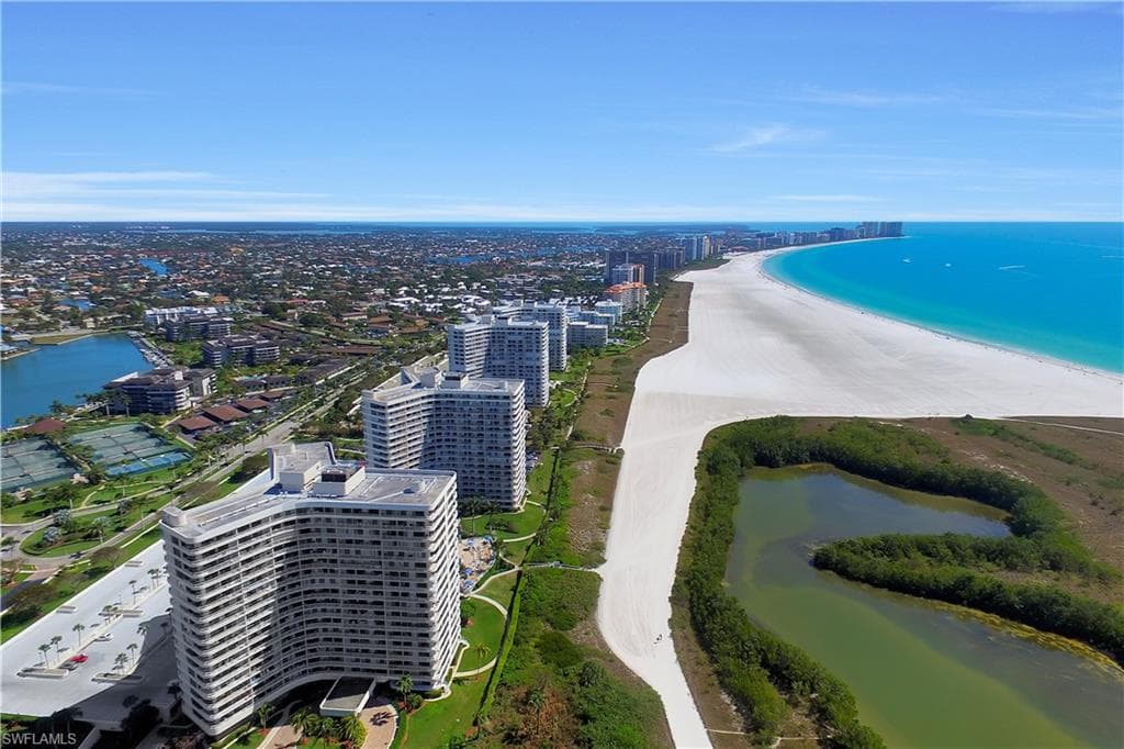 440 Seaview CT 309 MARCO ISLAND, FL 34145