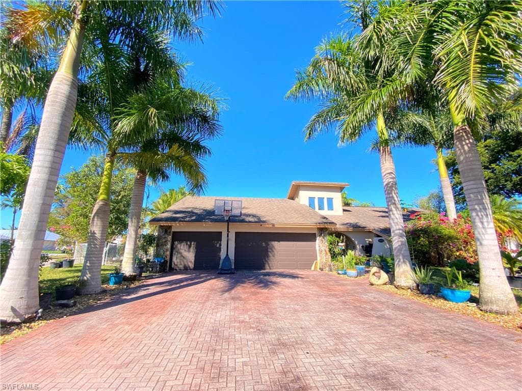 1402 Beechwood TRL FORT MYERS, FL 33919
