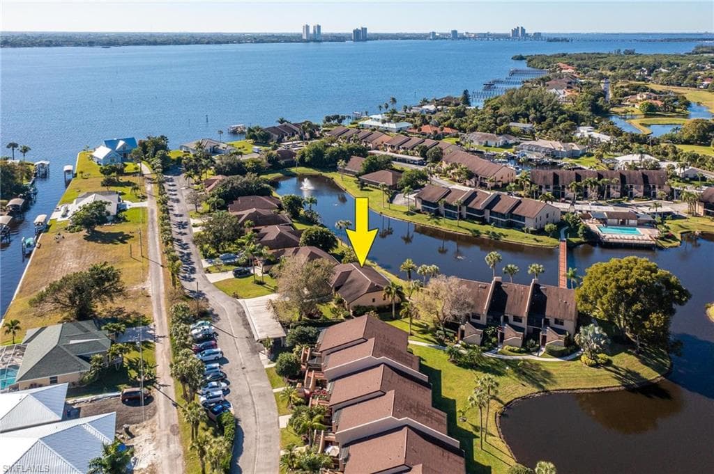 15470 Admiralty CIR 1 NORTH FORT MYERS, FL 33917