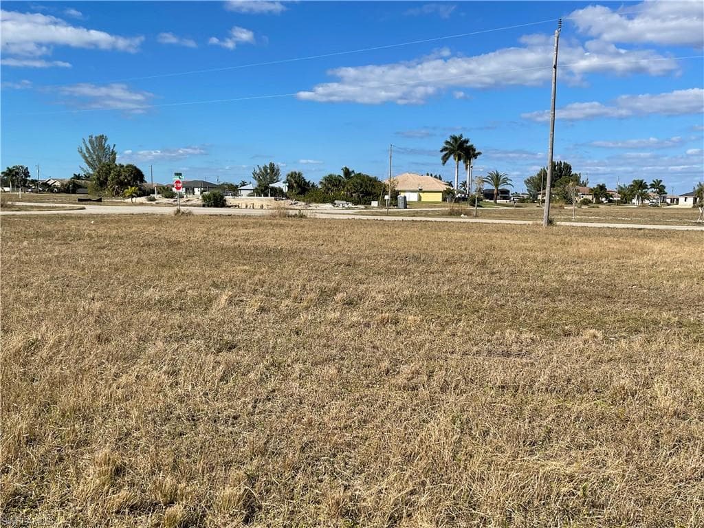 4343 NW 31st TER CAPE CORAL, FL 33993