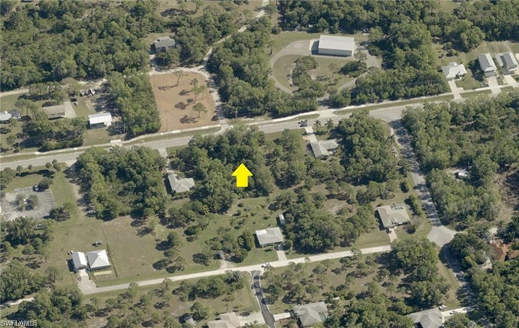 8775 Stringfellow RD OTHER, FL 33956