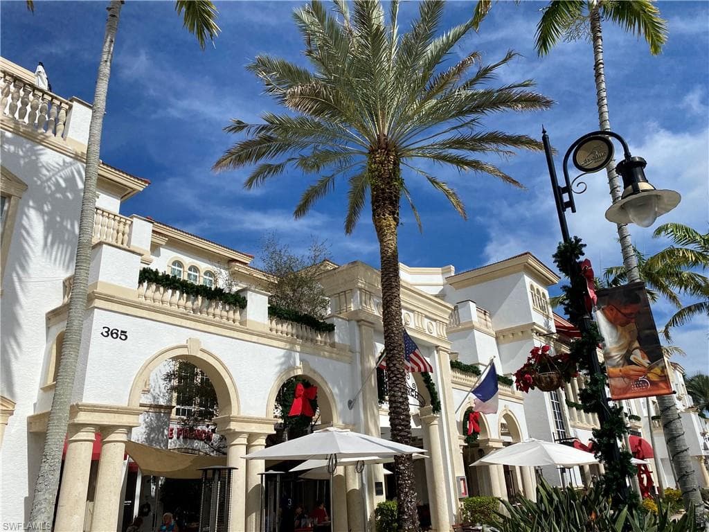 365 5th AVE S 304 NAPLES, FL 34102