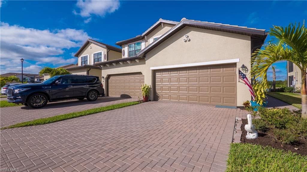 2361 Anguilla DR 102 NAPLES, FL 34120