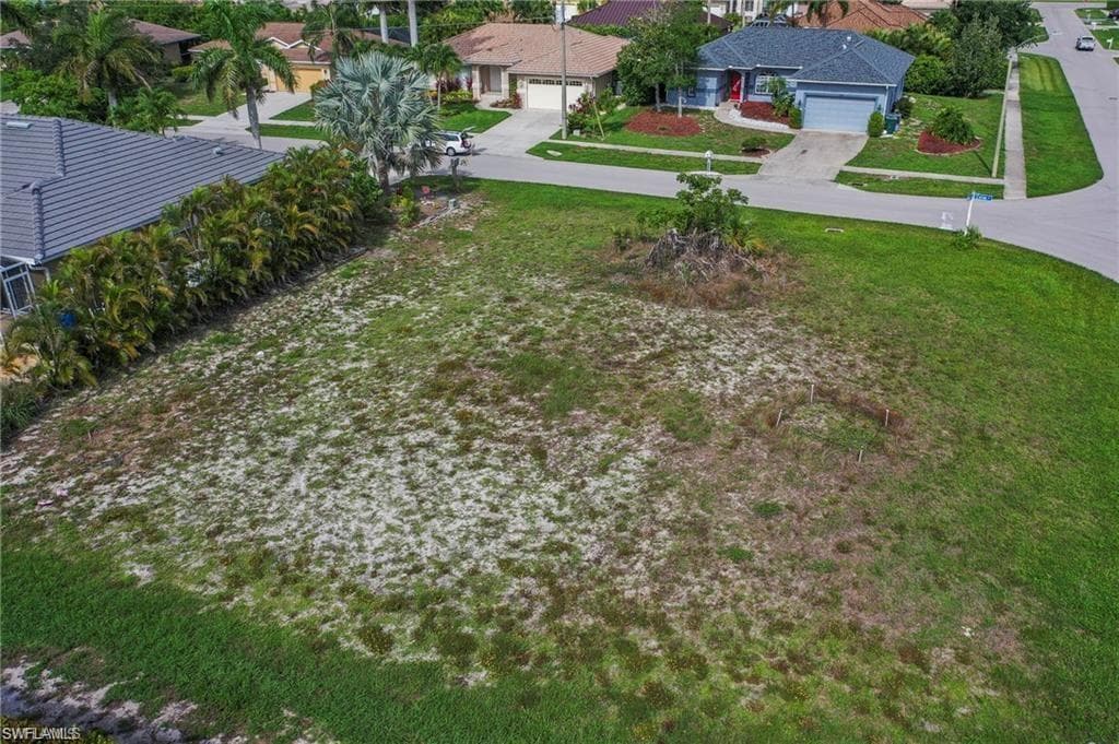 109 Cyrus ST MARCO ISLAND, FL 34145